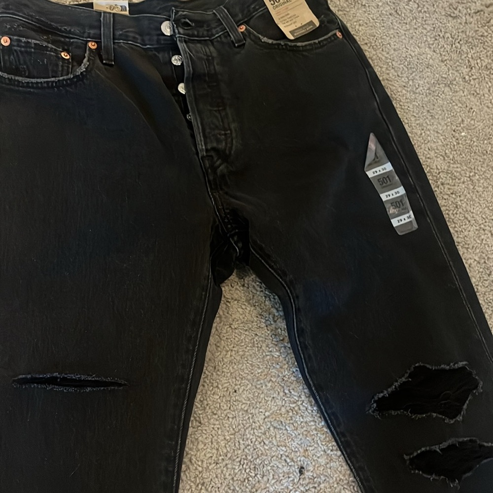 Levi’s 501 original style distressed women’s jeans - Picture 2 of 9